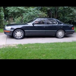 Meet your Posher, Hunter